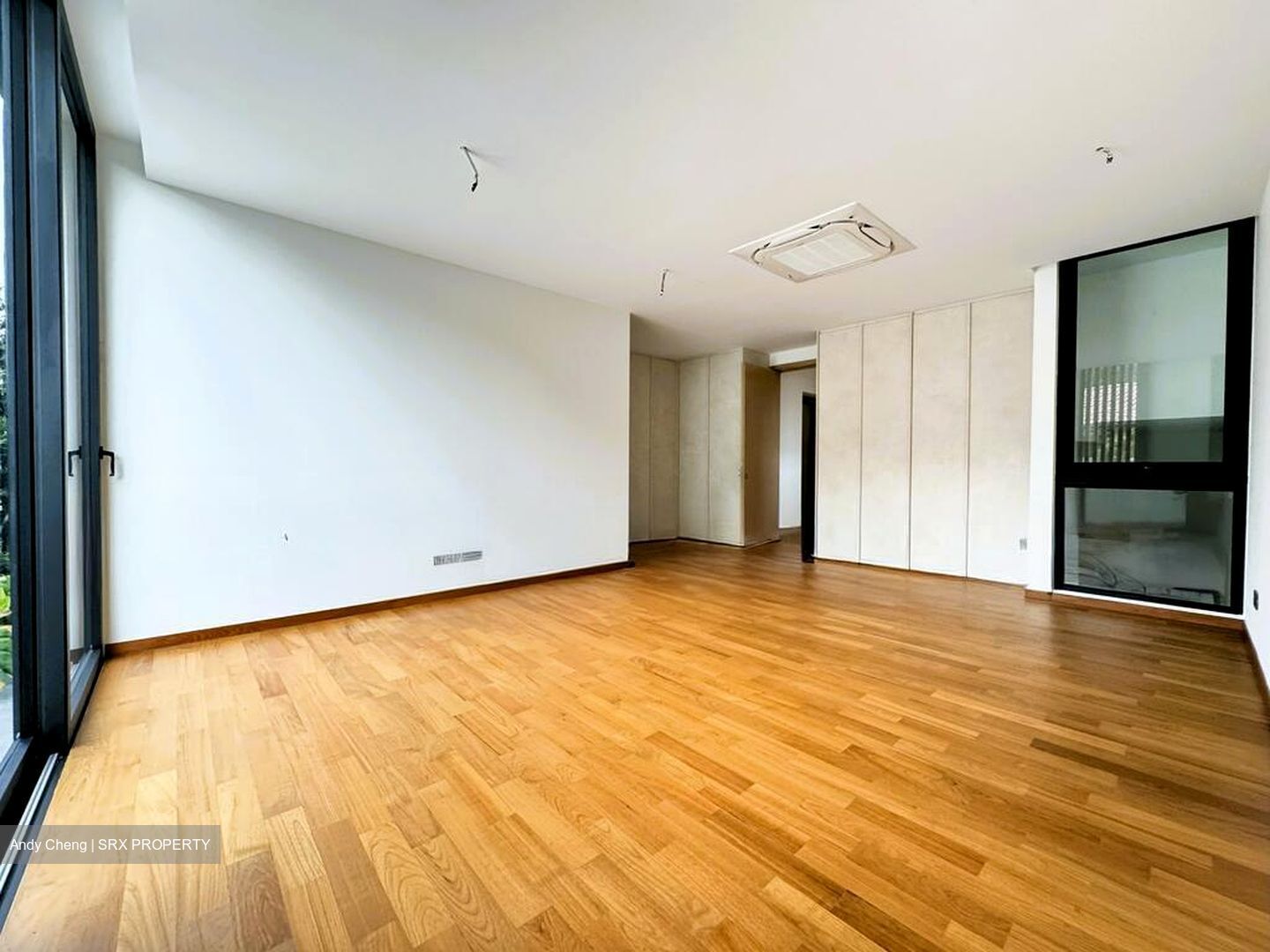 Regent Villas (D10), Terrace #495507711